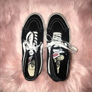 Black high top vans